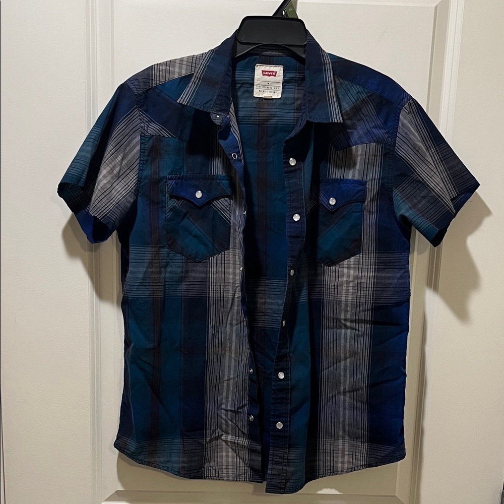Levi's Navy and Gray Plaid pearl snap Button Down Shirt